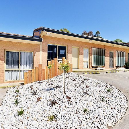 Cranbourne Motor Inn Εξωτερικό φωτογραφία